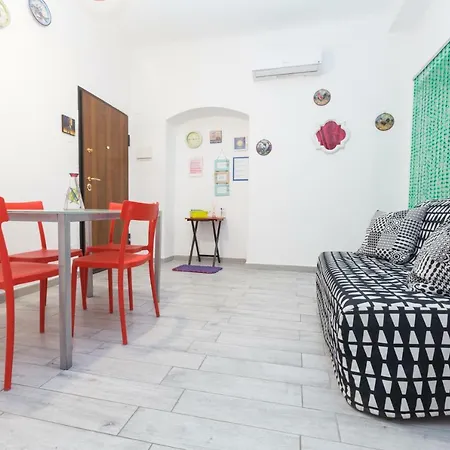 La Casa Di Silvia דירה *